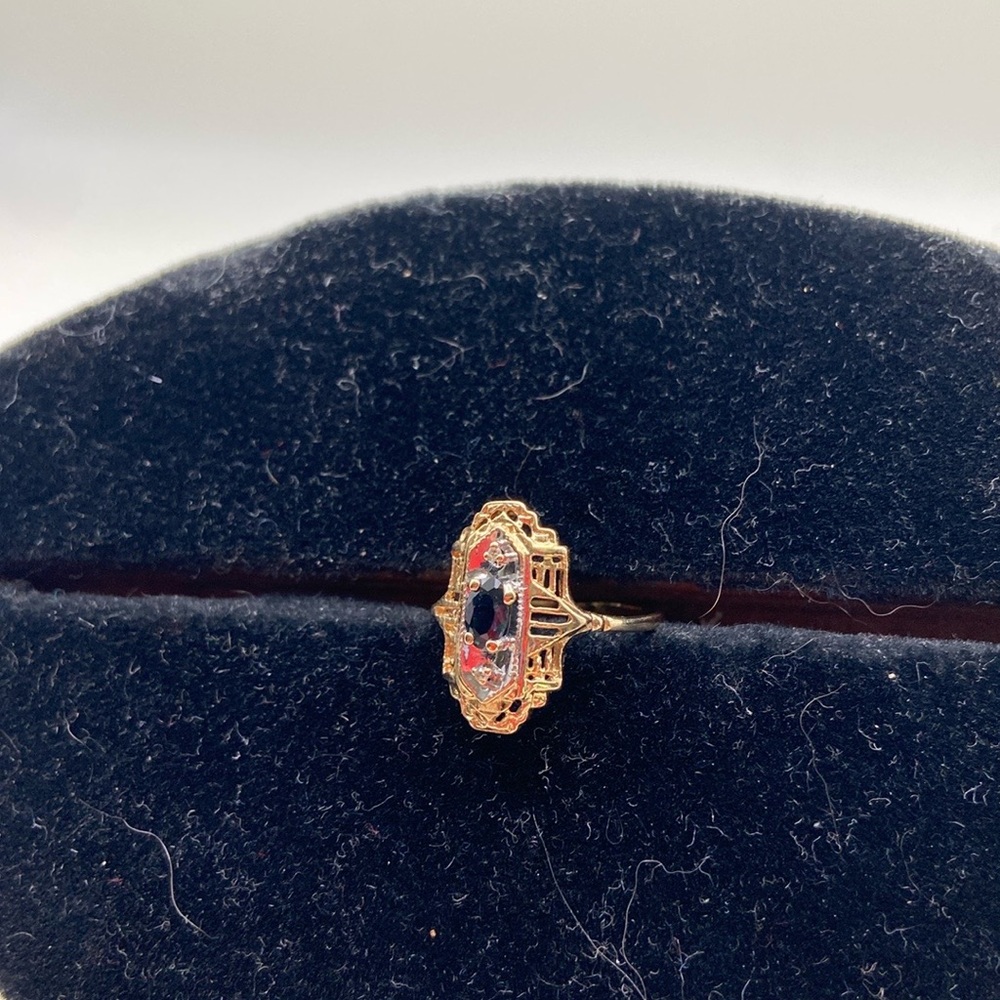 sapphire& diamonds with platinum accent 10k yellow gold ring - Picture 11 of 11
